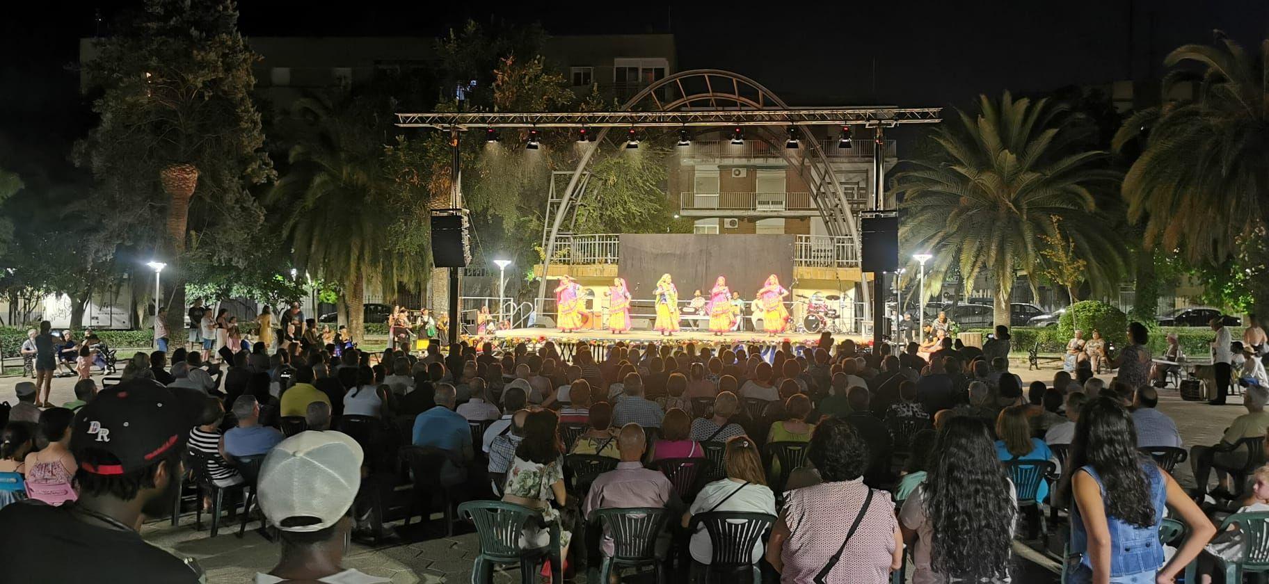Homenaje a Angelines Sánchez en el Festival Folklórico