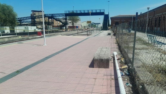 Mucha obra, mucha modernidad que se anuncia... y mucha basura y dejadez