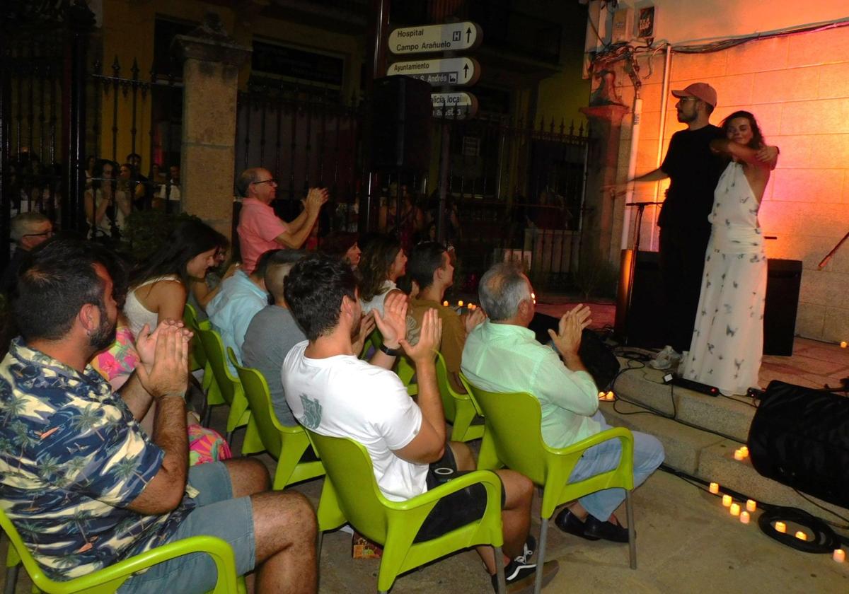Aplausos y emoción al final de concierto