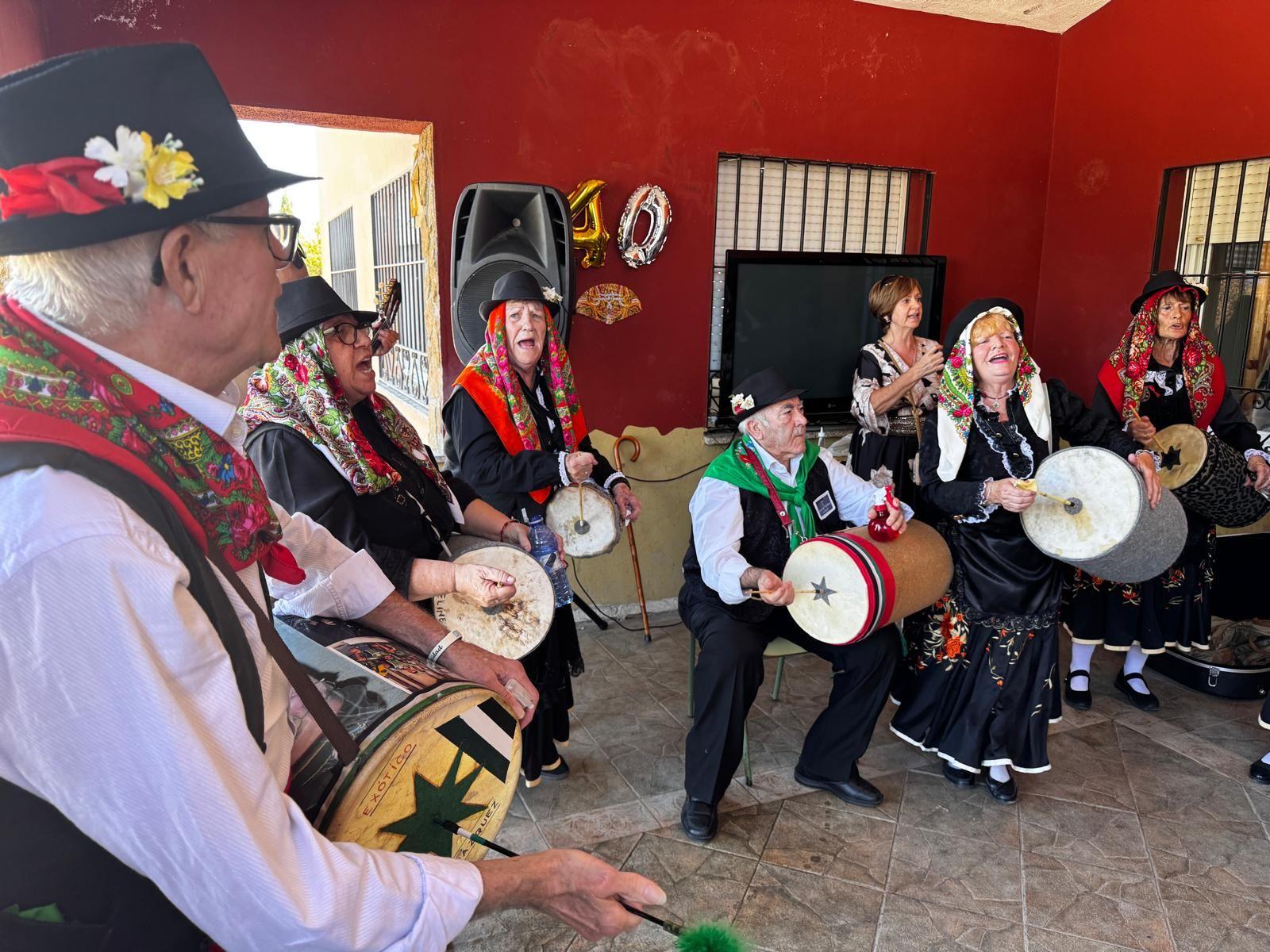 El Encinar, embajadores del folklore por el mundo