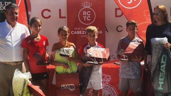 Julio Barroso, campeón de Extremadura benjamín de tenis