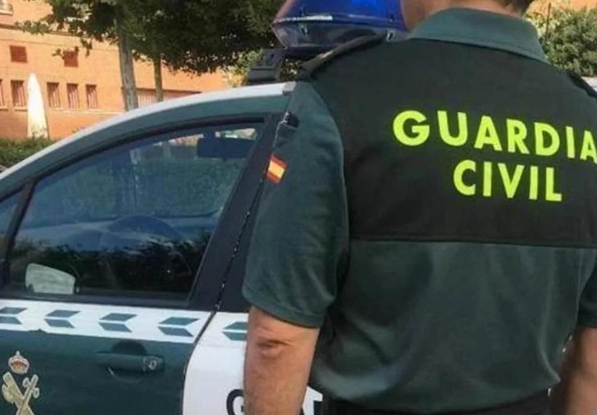 Detenido un vecino por diez estafas en Galicia con el timo de la estampita