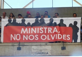 Ministra, no nos olvides