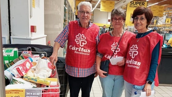 La recogida de alimentos promovida por Cáritas supera las expectativas