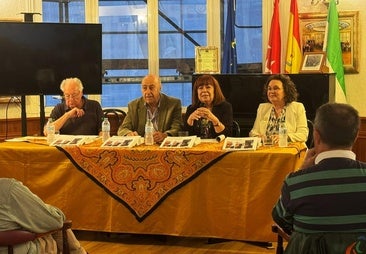 El Hogar Extremeño acoge la presentación del número XVI del Cuaderno Extremeño para el Debate y la Acción