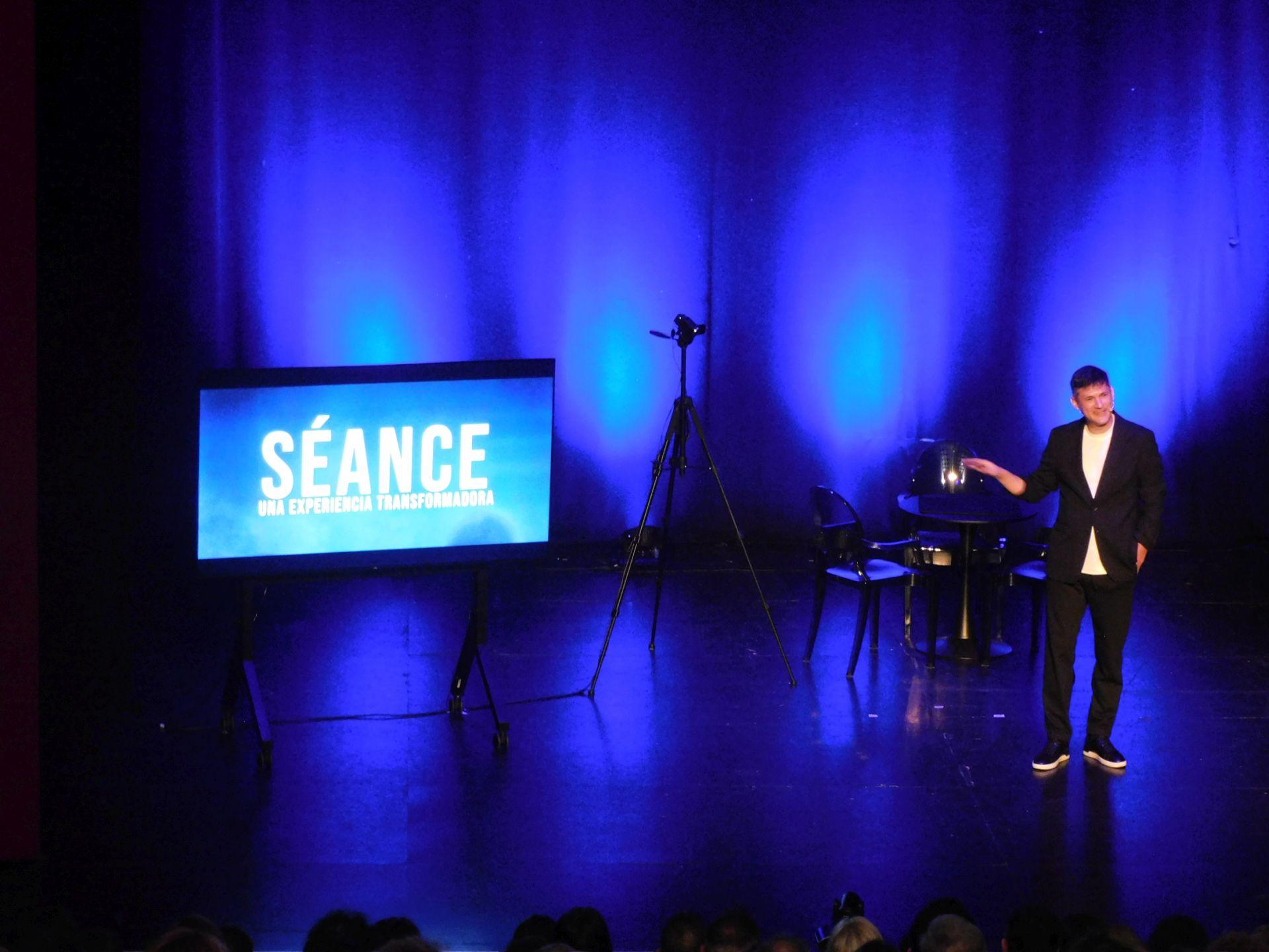 Cobami, entre el mentalismo y el espiritismo con &#039;Séance&#039;