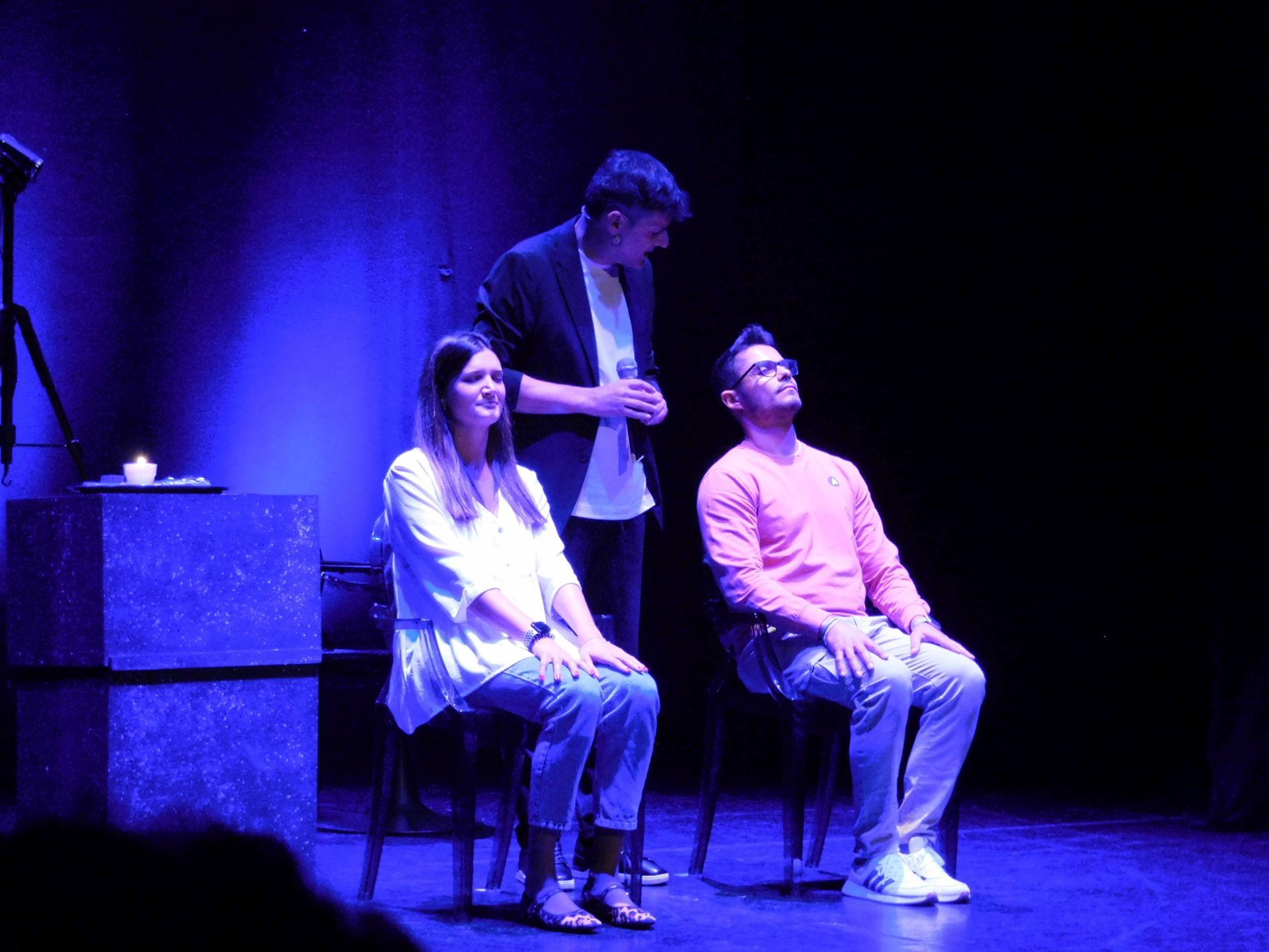 Cobami, entre el mentalismo y el espiritismo con &#039;Séance&#039;