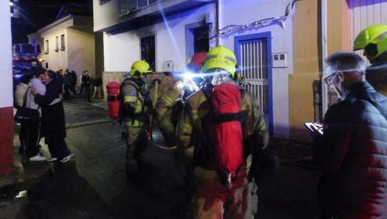 Fallecen las dos personas heridas en el incendio del Cerro