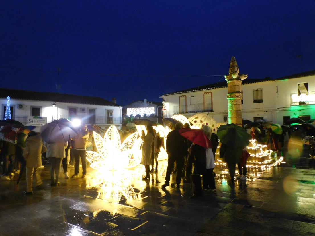 Belvís y las Casas presumen de iluminación navideña especial