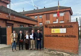 Los alcaldes del entorno de Casatejada se oponen a que se desmantele la Unidad del Seprona