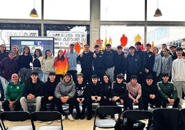 Los maratonianos Laura Luengo y Yago Rojo visitan el instituto Albalat