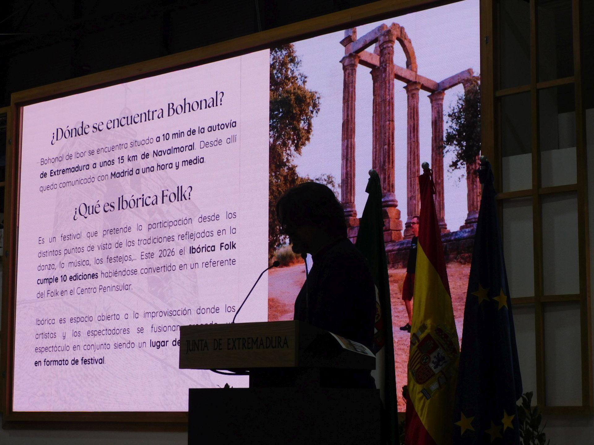 El Campo Arañuelo promociona turismo y folklore en la FITUR