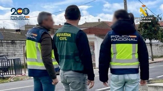 Multado por empadronar a diez extranjeros de forma irregular en su casa de El Gordo