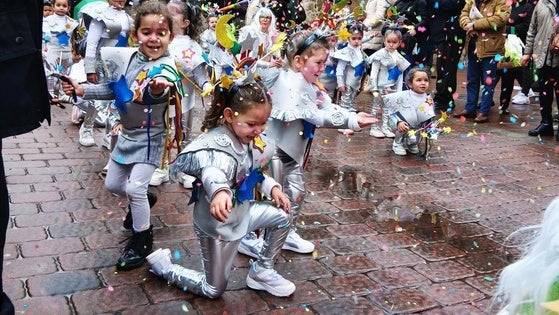 El Carnaval copa el número de marzo de HOY Navalmoral