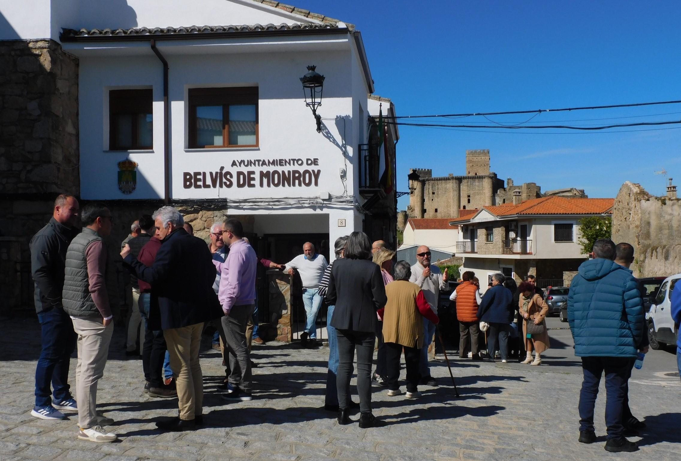 Belvís de Monroy inaugura un Ayuntamiento «cinco estrellas»