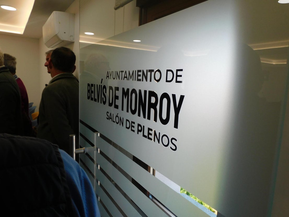 Belvís de Monroy inaugura un Ayuntamiento «cinco estrellas»