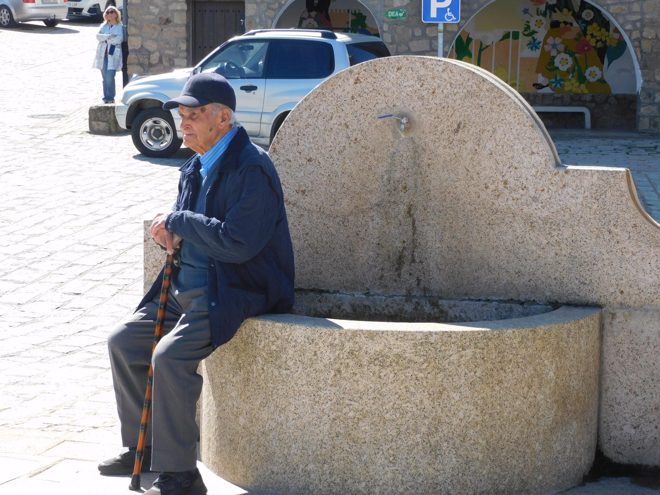 Belvís de Monroy inaugura un Ayuntamiento «cinco estrellas»