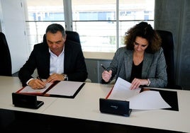 Enresa y AMAC darán a conocer en los entornos nucleares la gestión de los residuos radiactivos