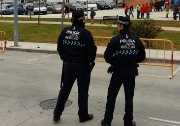 Una mujer agrede a una agente de la Policía Local mientras realizaba un cacheo