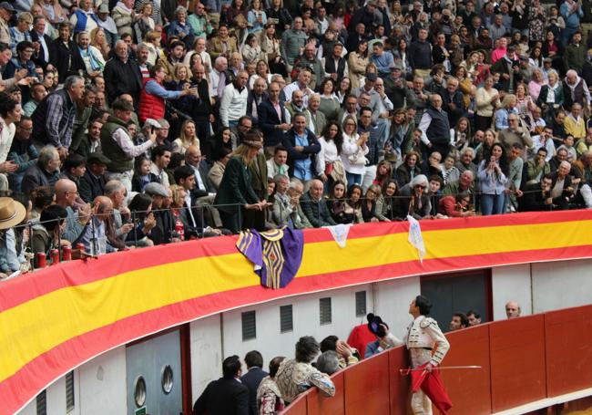 El matador salmantino Marco Pérez brindó un toro a la Infanta