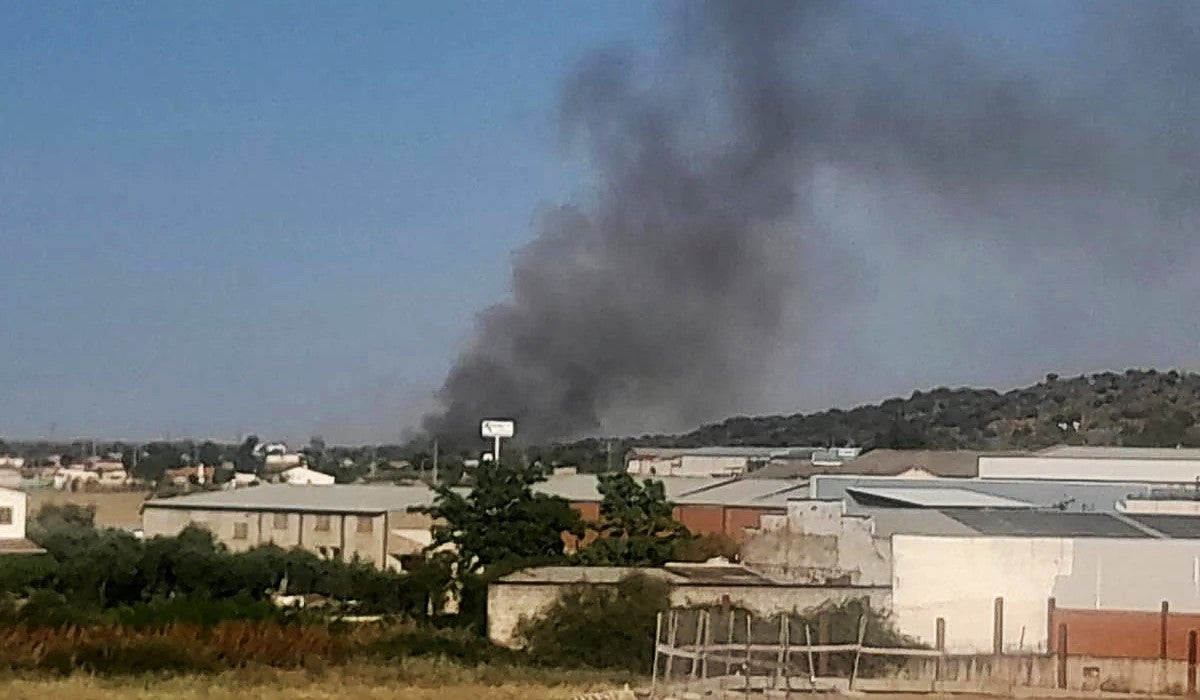 Columna de humo vista desde Navalmoral