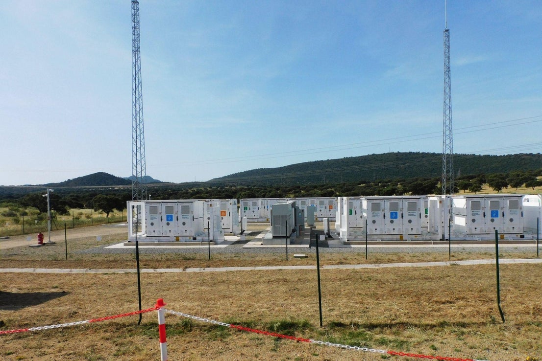El Campo Arañuelo alberga la mayor batería de almacenamiento de energía de España