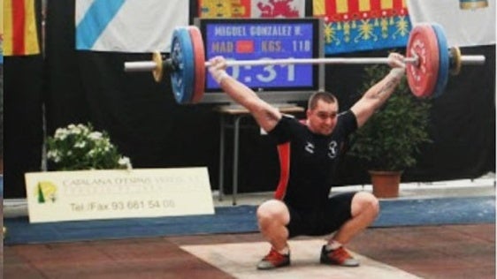 Cross Mae Fitness impulsa la halterofilia en Navalmoral con la presencia de un referente nacional