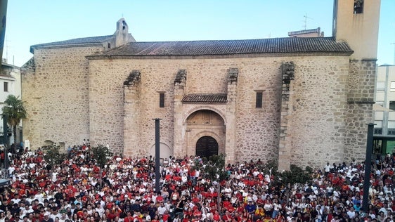 La iglesia de San Andrés no tendrá, por el momento, nueva iluminación exterior