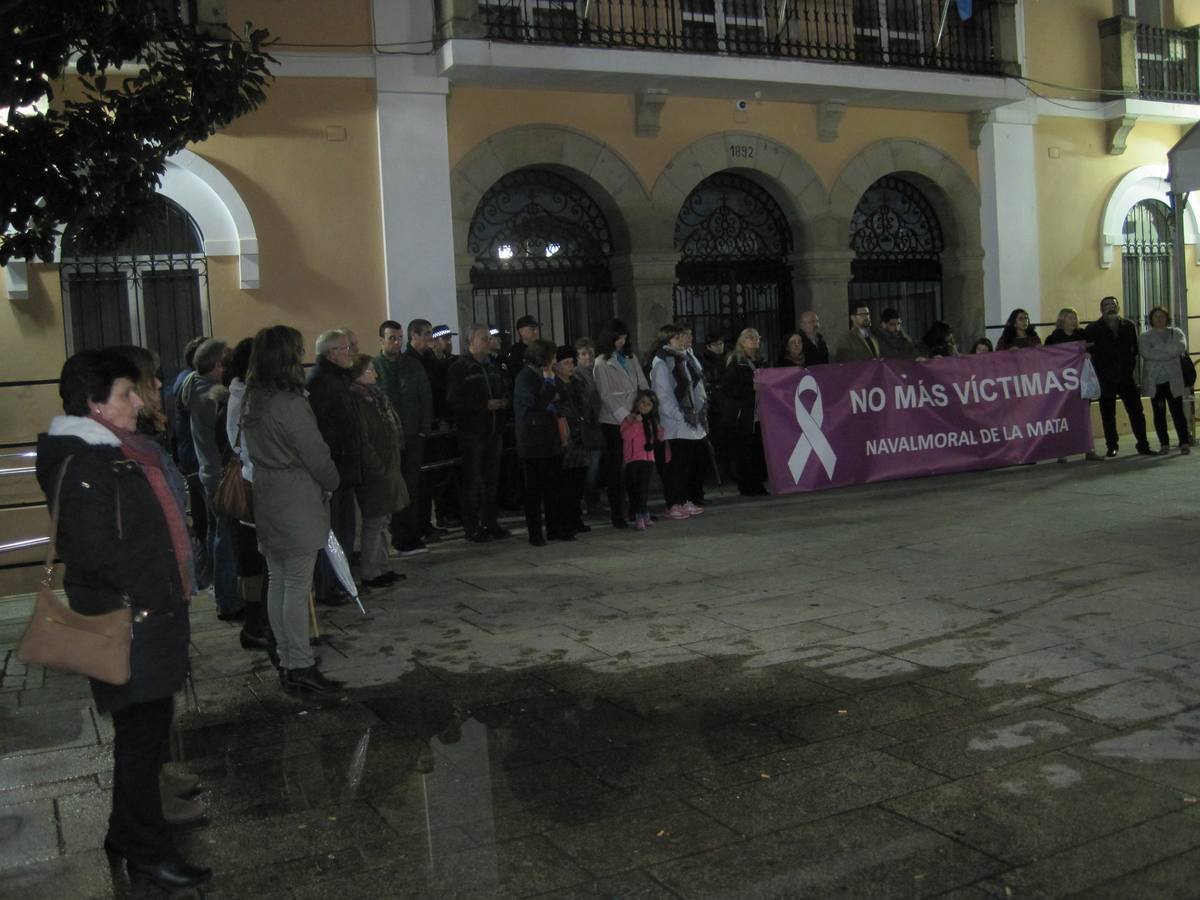 Minuto de silencio a las puertas del Ayuntamiento Jandro
