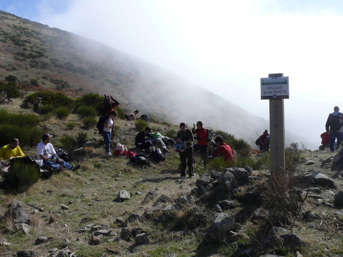 La marcha pasará por el collado de las Yegüas, en plena ruta de Carlos V 