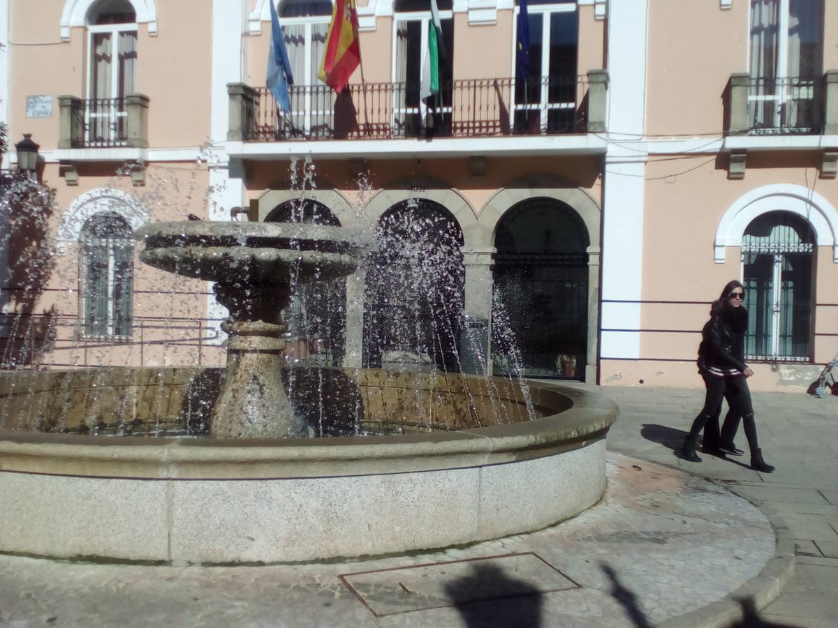 La mayoría de votantes de la encuesta planteada por HOY dejaría la fuente donde está