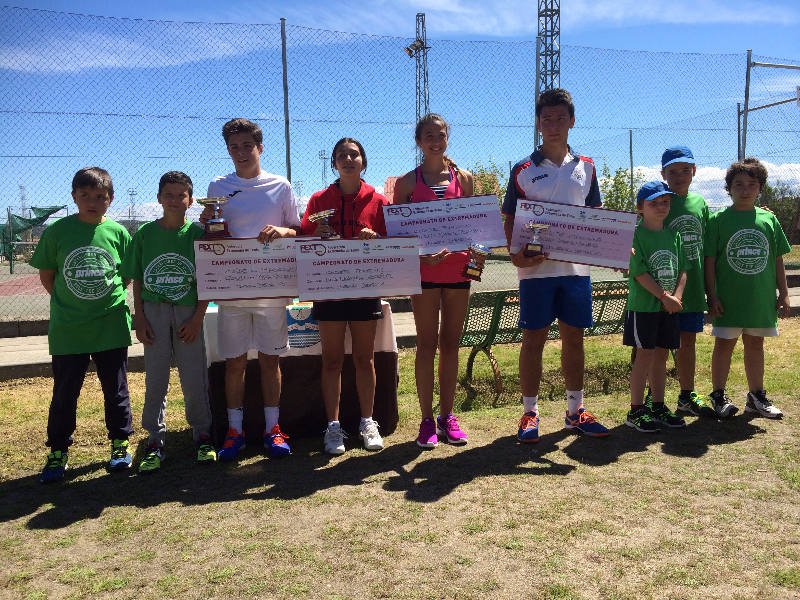 El tenista local Pedro Pascua, subcampeón de Extremadura cadete
