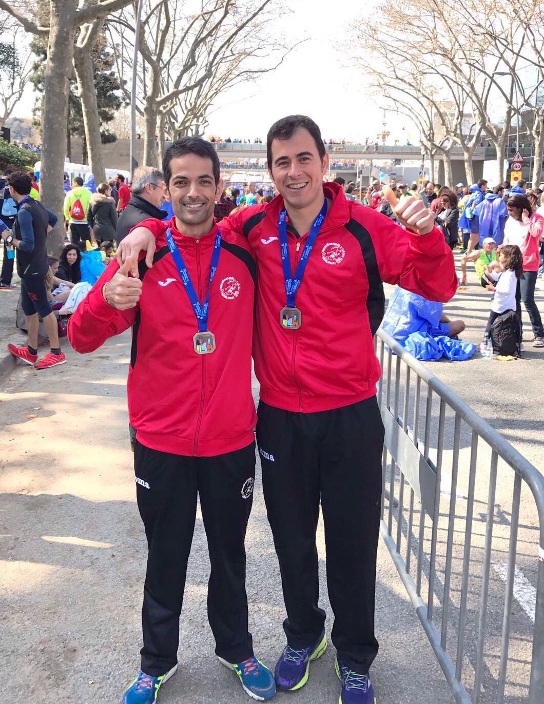 Corredores de Navalmaratón disputan carreras en Cáceres, Badajoz, Barcelona y Zaragoza