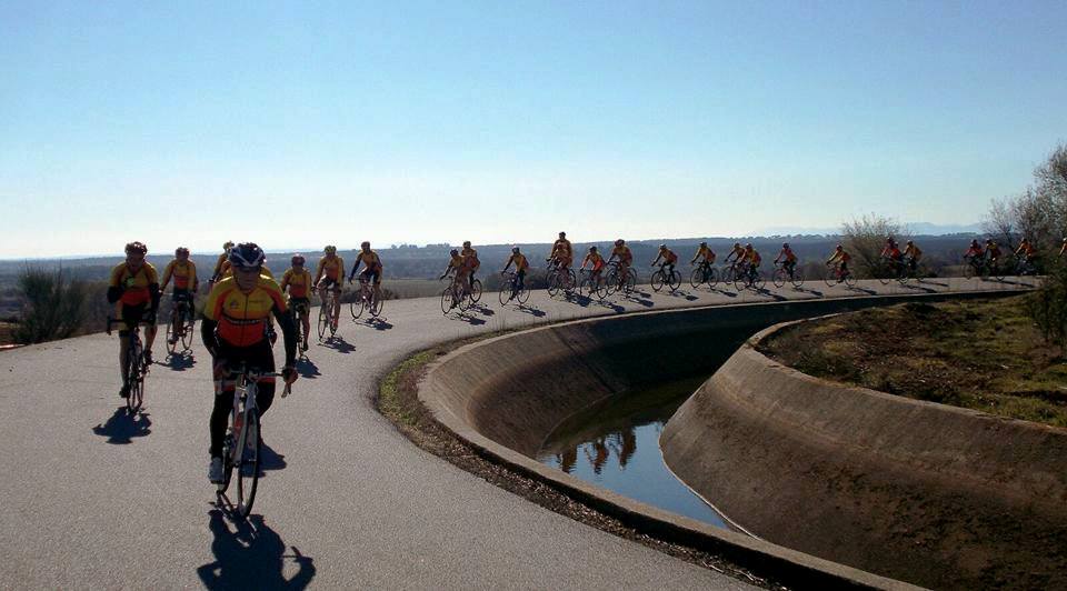 Los Amigos de la Bici harán este verano la ruta de 'Los pantanos'