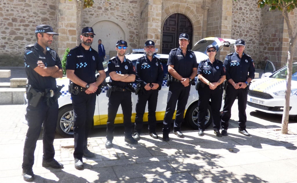 La Policía Local ofrece charlas en colegios e institutos para alertar sobre los peligros de Internet