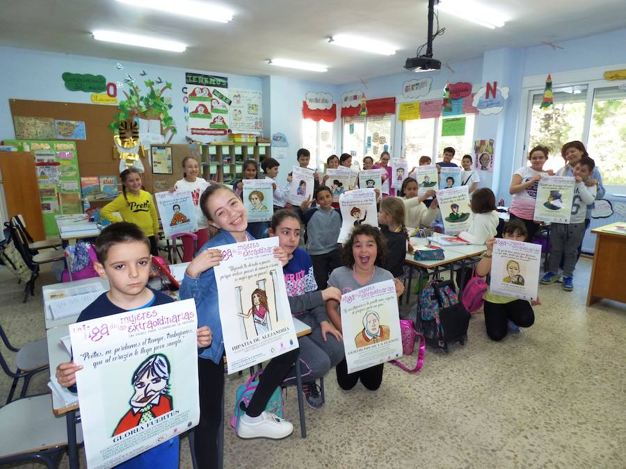 Alumnos de Navalmoral en actividades de su colegio
