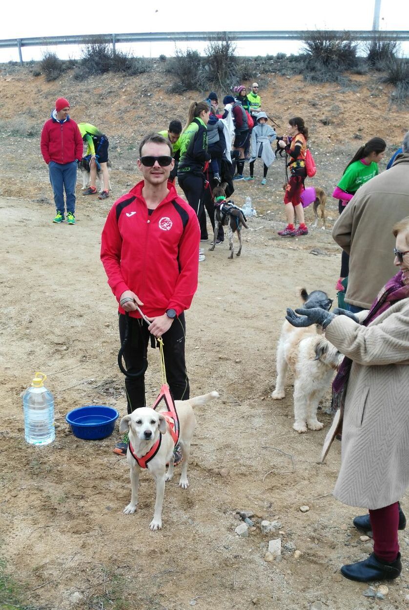 Rubén Mateos, Luz y Daisy tomaron parte en el III Canicross celebrado en Toledo 