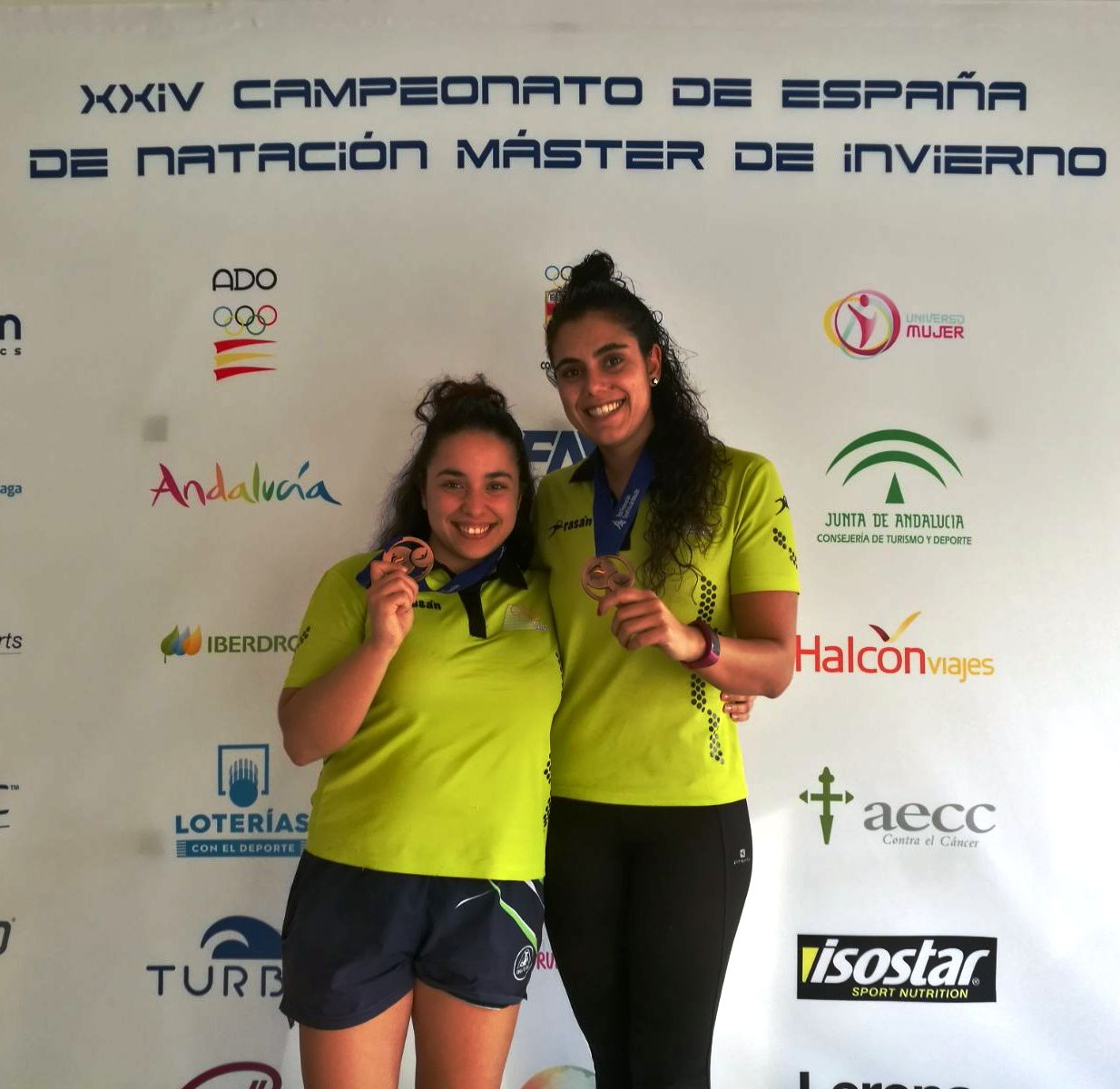 Primeras medallas para Victoria Nieto y Marta Marcos 
