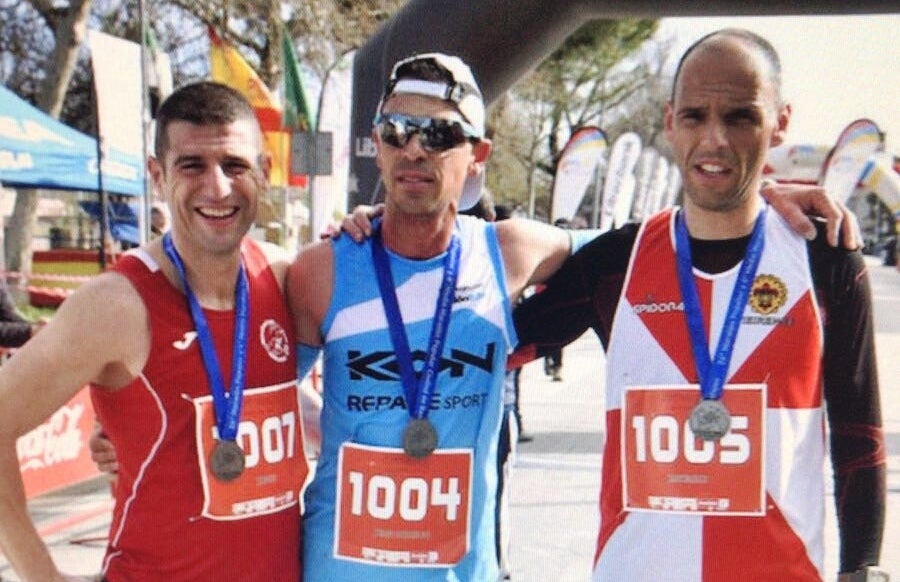 Jorge Campos, tercero en Badajoz, y Rubén Mateos, con 'Luz', en Cáceres 