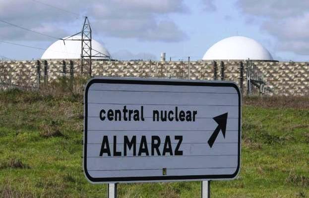 PSOE y PP piden en la Diputación que se mantenga abierta la central nuclear de Almaraz