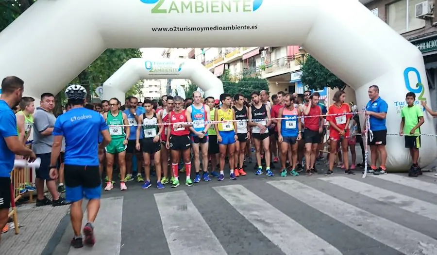 La XXXVI Carrera Popular de San Miguel reúne a cerca de 500 corredores
