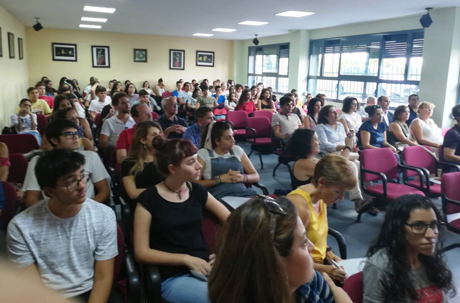 El instituto Zurbarán acoge la celebración a nivel autonómico del Día Europeo de las Lenguas