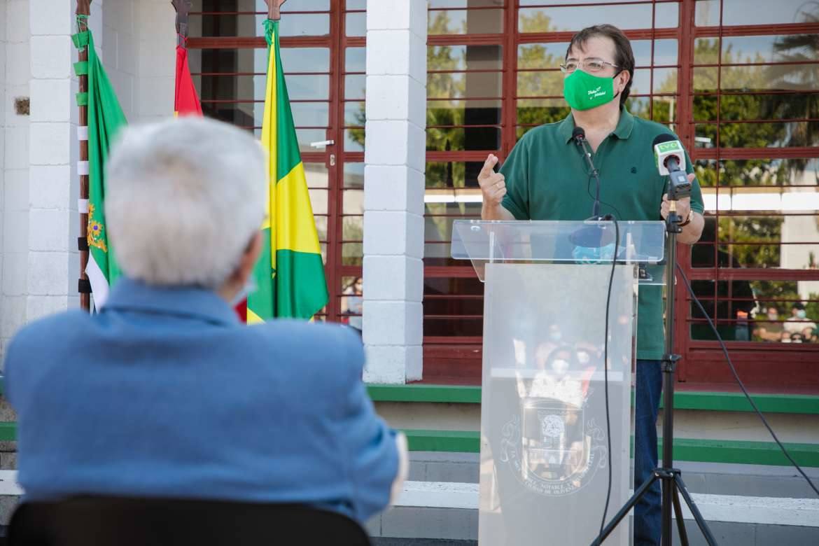 El presidente de la Junta de Extremadura, Guillermo Fernández Vara, durante su intervención. 