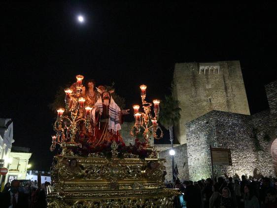 Los oliventinos se vuelcan con su amplia, variada y venerada Semana Santa