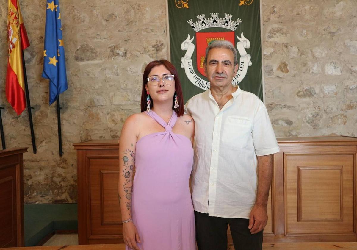 Miguel Borreguero Rodríguez y Chloé Lambert Marimon concejales de Unidas por Olivenza-IU