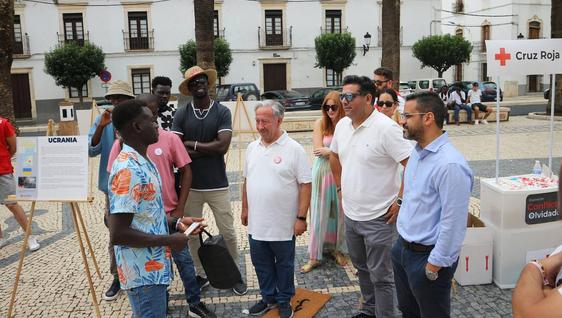 El Ayuntamiento y Cruz Roja conmemoran el Día Internacional del Refugiado
