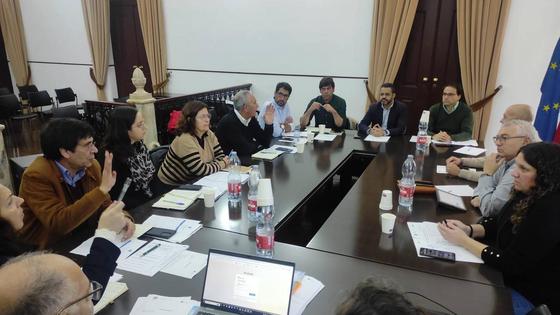 Olivenza preside la mesa de la Asamblea Intermunicipal de ATLA en Portel
