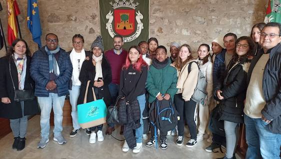 14 alumnos franceses descubren Olivenza gracias al Erasmus + del IES Puente Ajuda