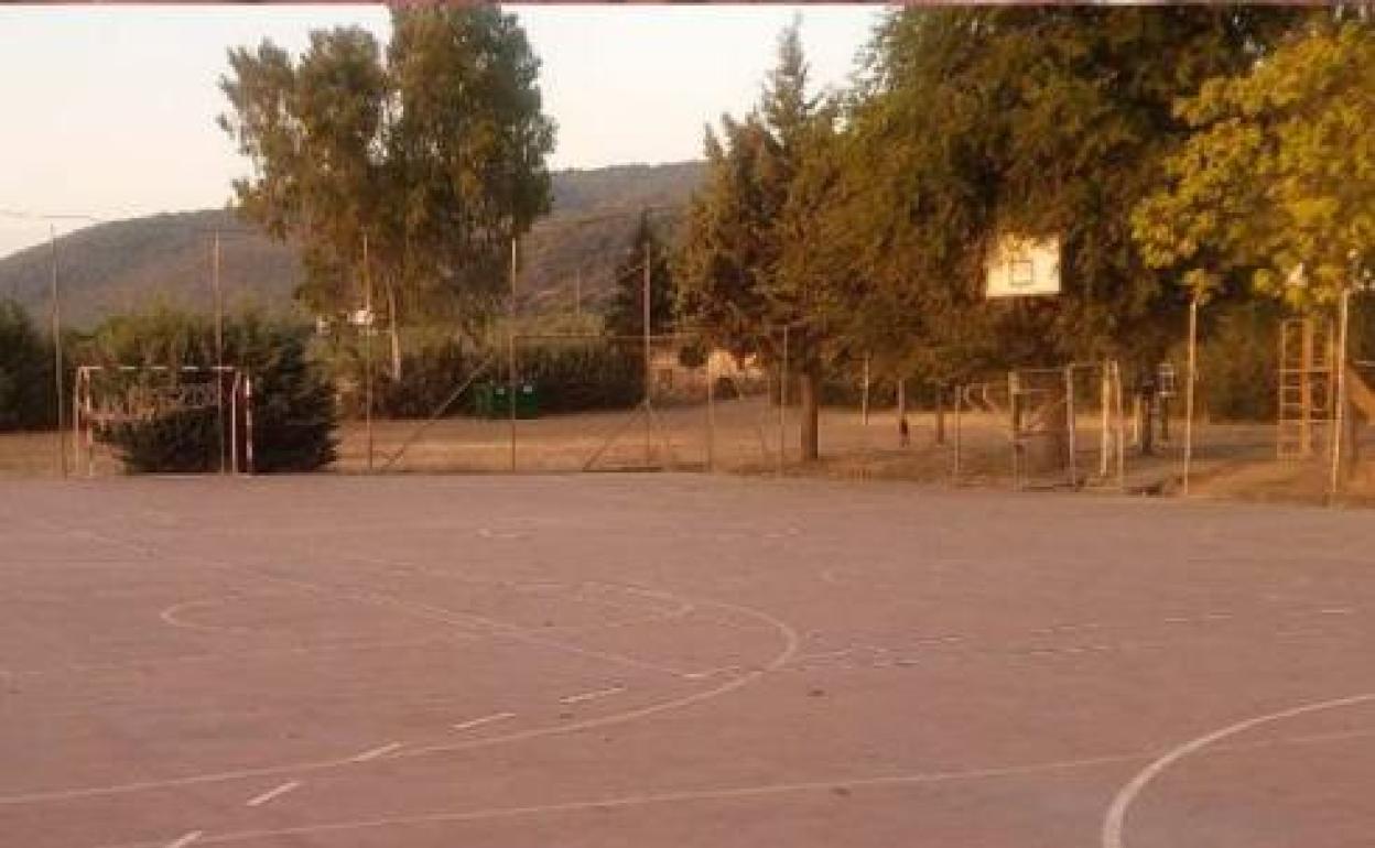Las pedanías de San Jorge y San Rafael contarán con pistas deportivas de césped artificial