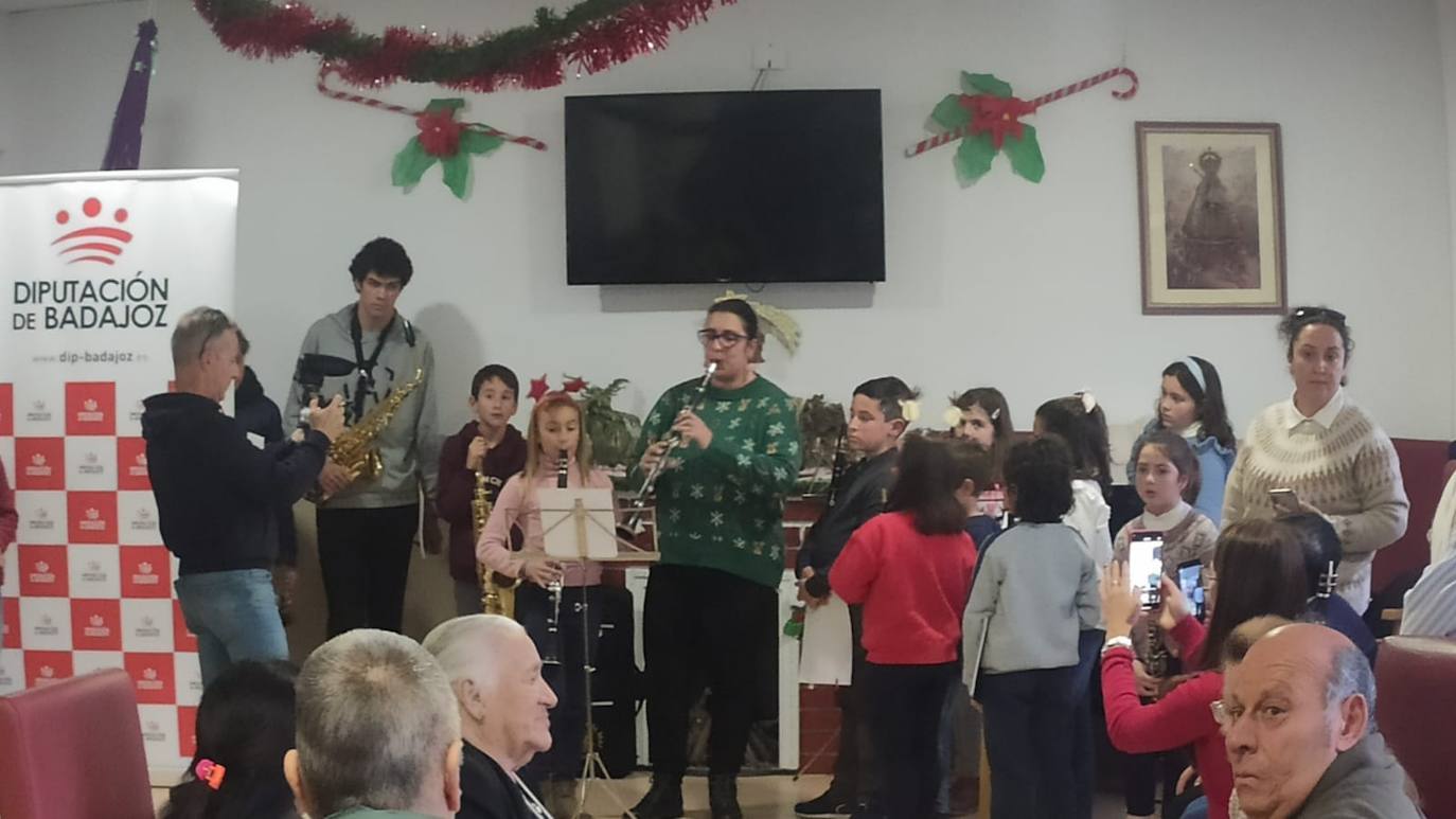 La Cabalgata de reyes puso fin a la programación municipal de la Navidad